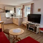 Gaestehaus Soellerblick *