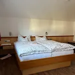 Apartamento Gaestehaus Soellerblick