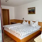 Apartamento Gaestehaus Soellerblick *